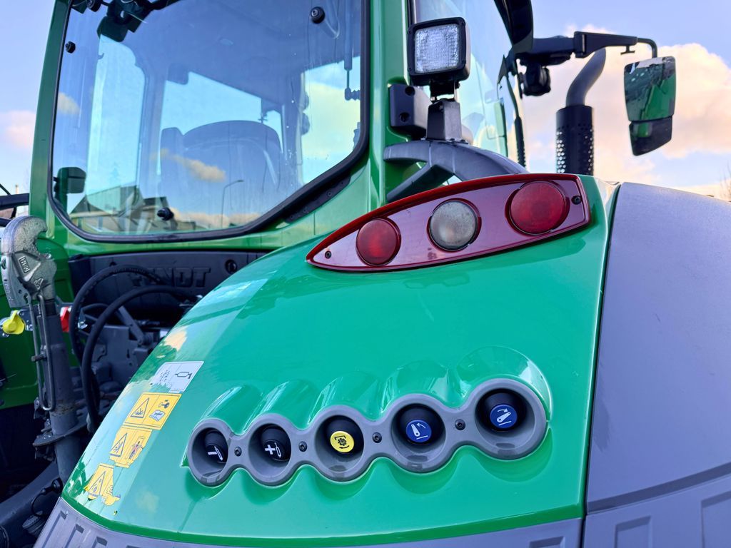 Fendt 720 S4 Vario Profi Plus