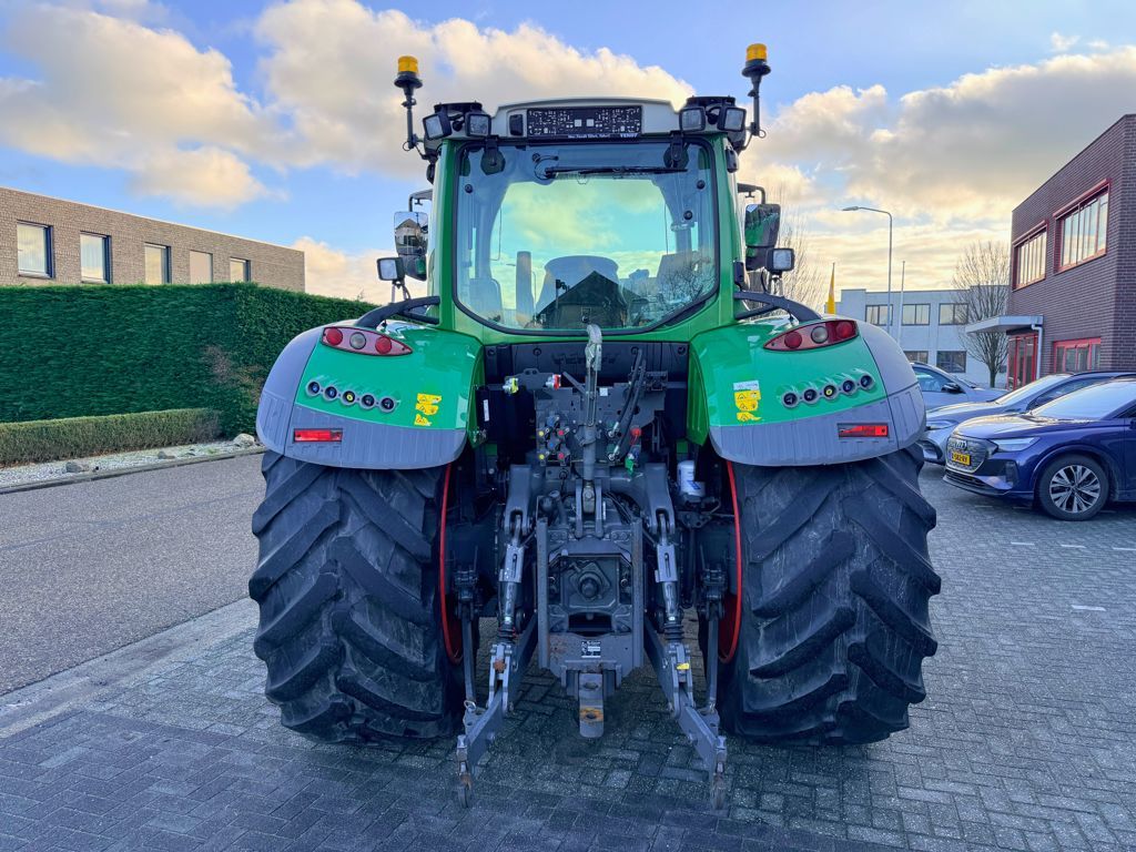 Fendt 720 S4 Vario Profi Plus