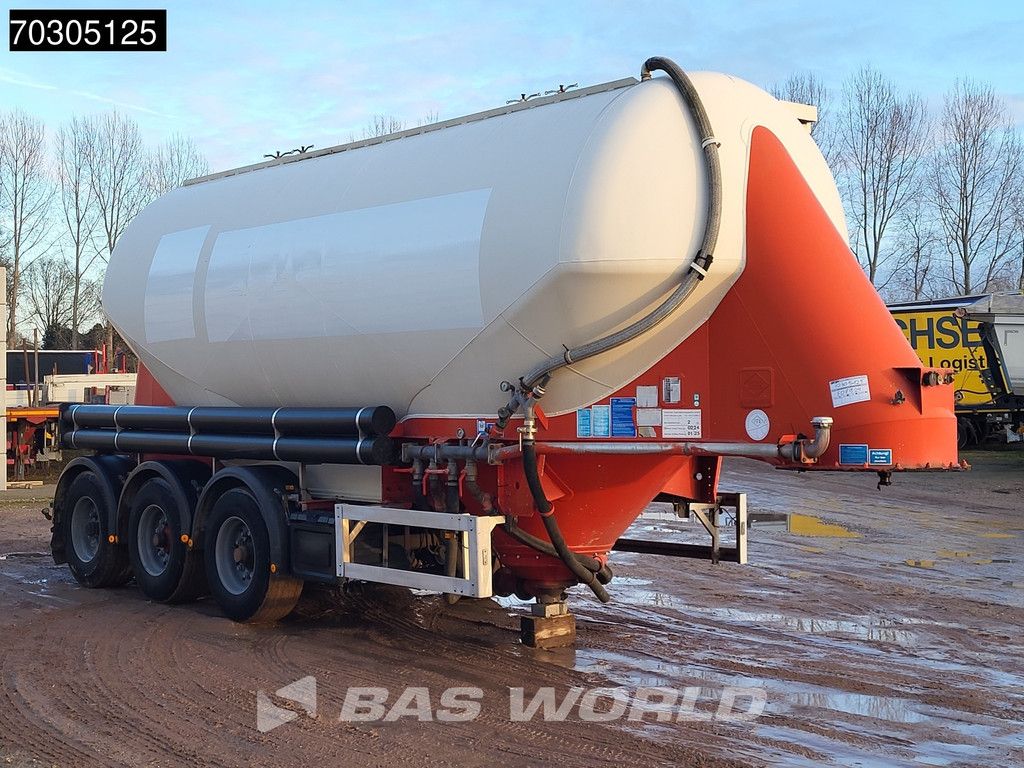 Feldbinder EUT 35.3 3 axles 35000L