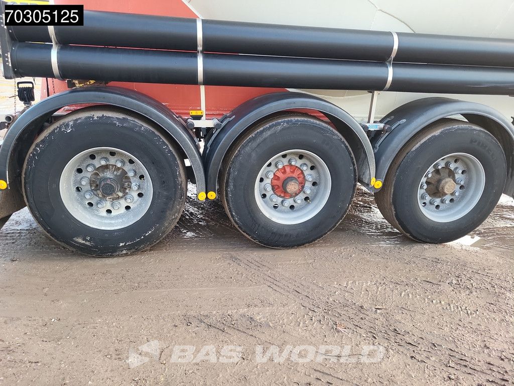 Feldbinder EUT 35.3 3 axles 35000L