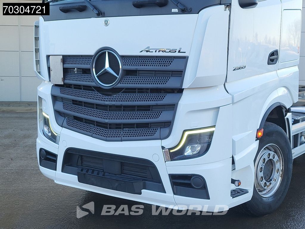 Mercedes Actros Actros 2553 6X2 BDF Retarder Lift Axle Automatic LED Euro 6