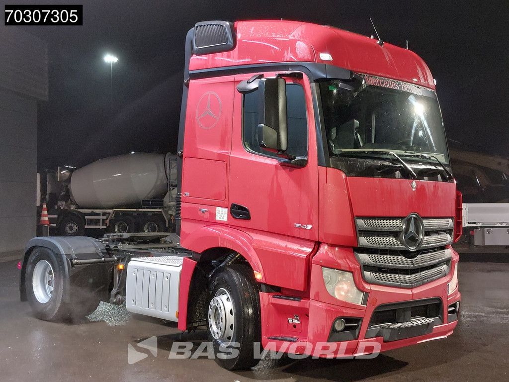 Mercedes Actros 1845 4X2 StreamSpace