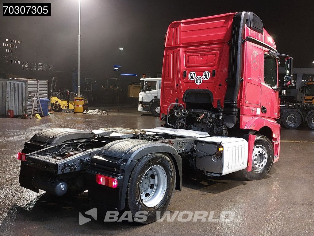 Mercedes Actros 1845 4X2 StreamSpace