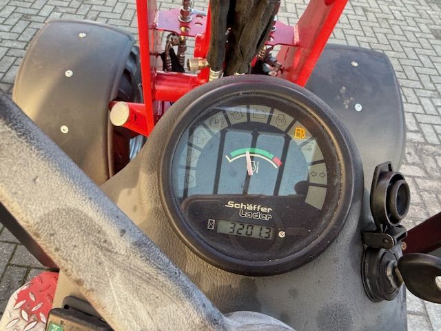 Schaffer 2336 bj15 3200u Minishovel Kniklader 4cil