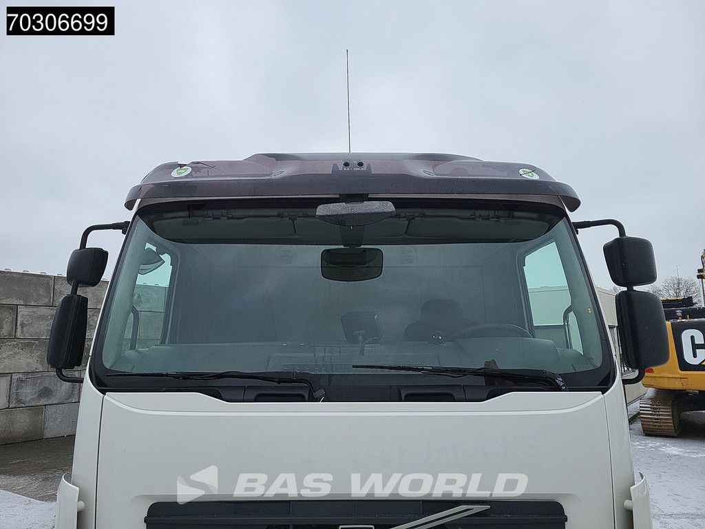 Volvo FE 280 6X2 21tons Hiab XR21S56S hooklift Lift+steering axle automatic Euro 5