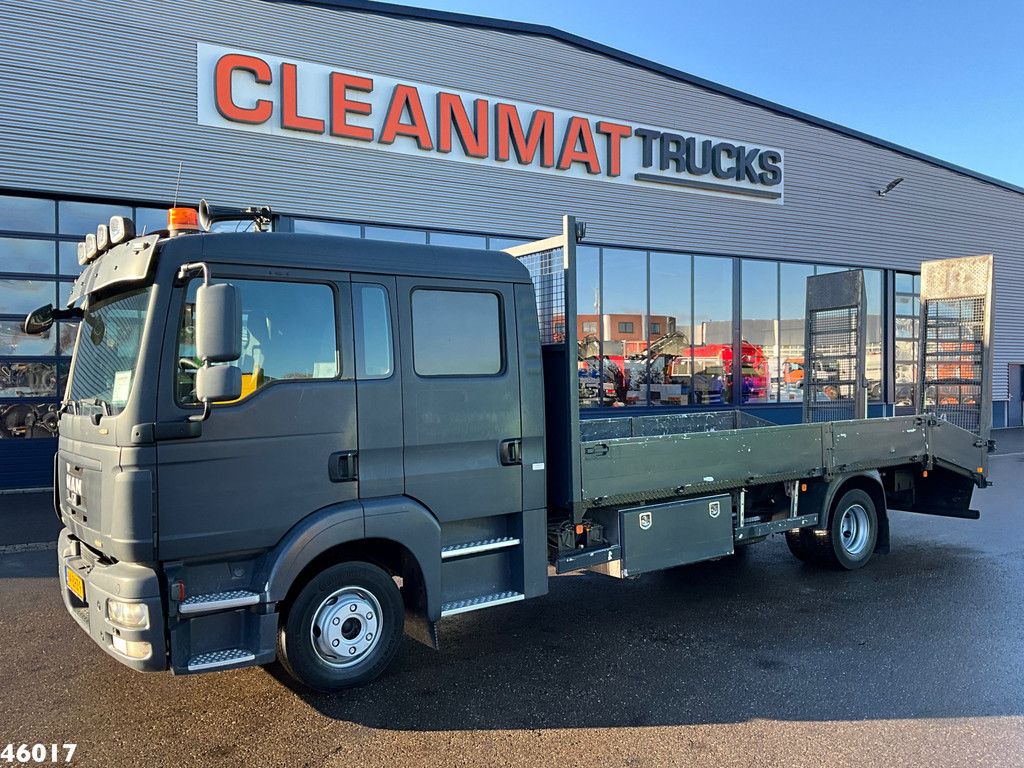 Man TGL 12.220 Machine Transporter + Hydraulic Ramps