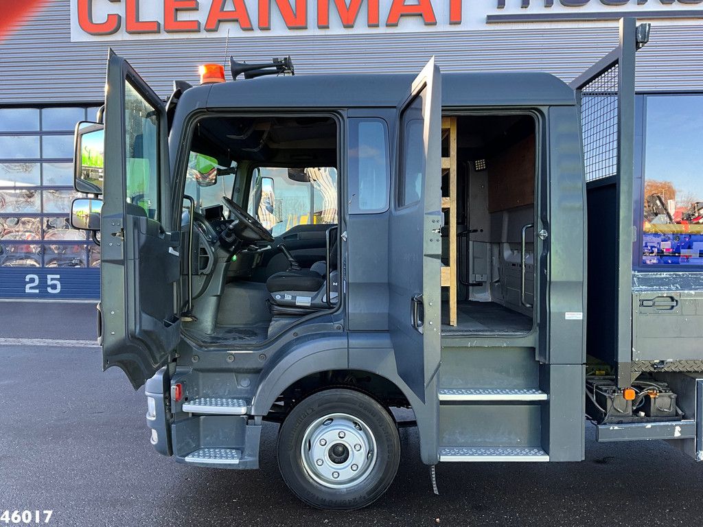 Man TGL 12.220 Machine Transporter + Hydraulic Ramps