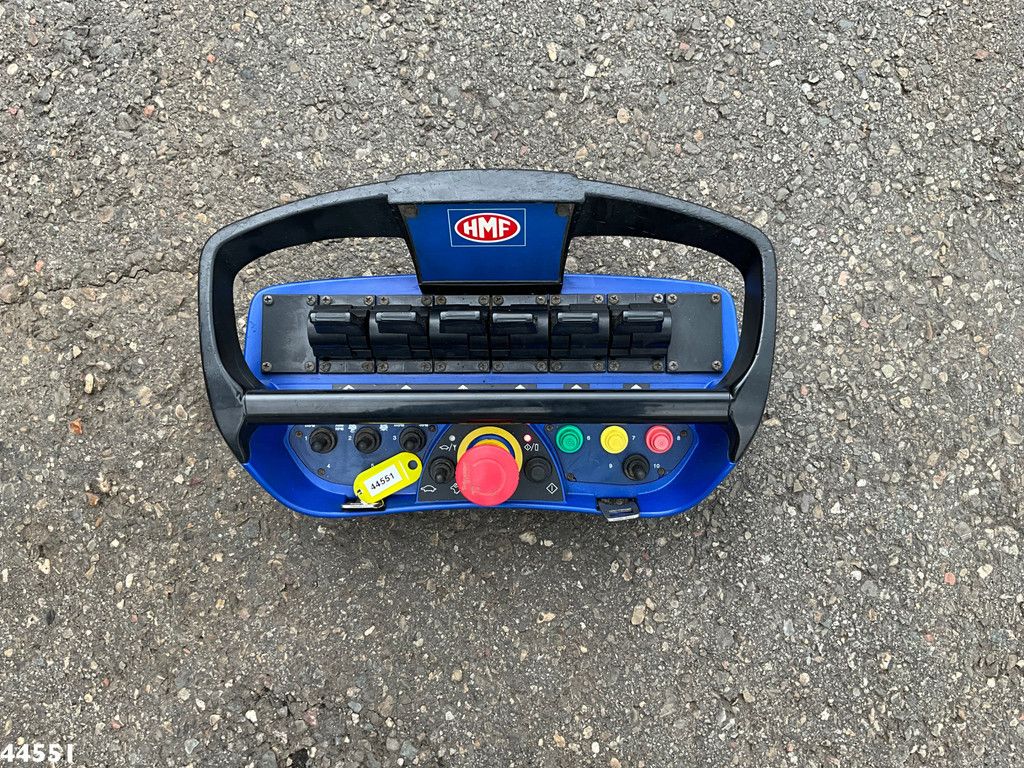 Iveco AD260T41 6x4 HMF 16 Tonmeter Z-kraan