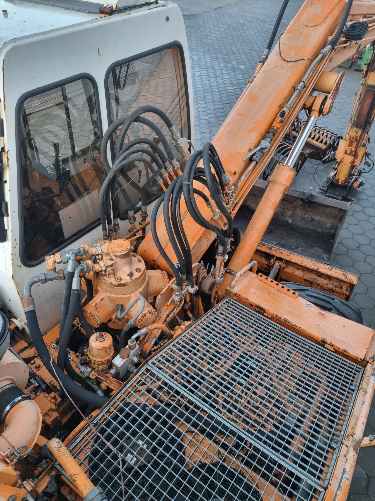 Caesar 2507 mobiele graafmachine/bandenkraan 1998