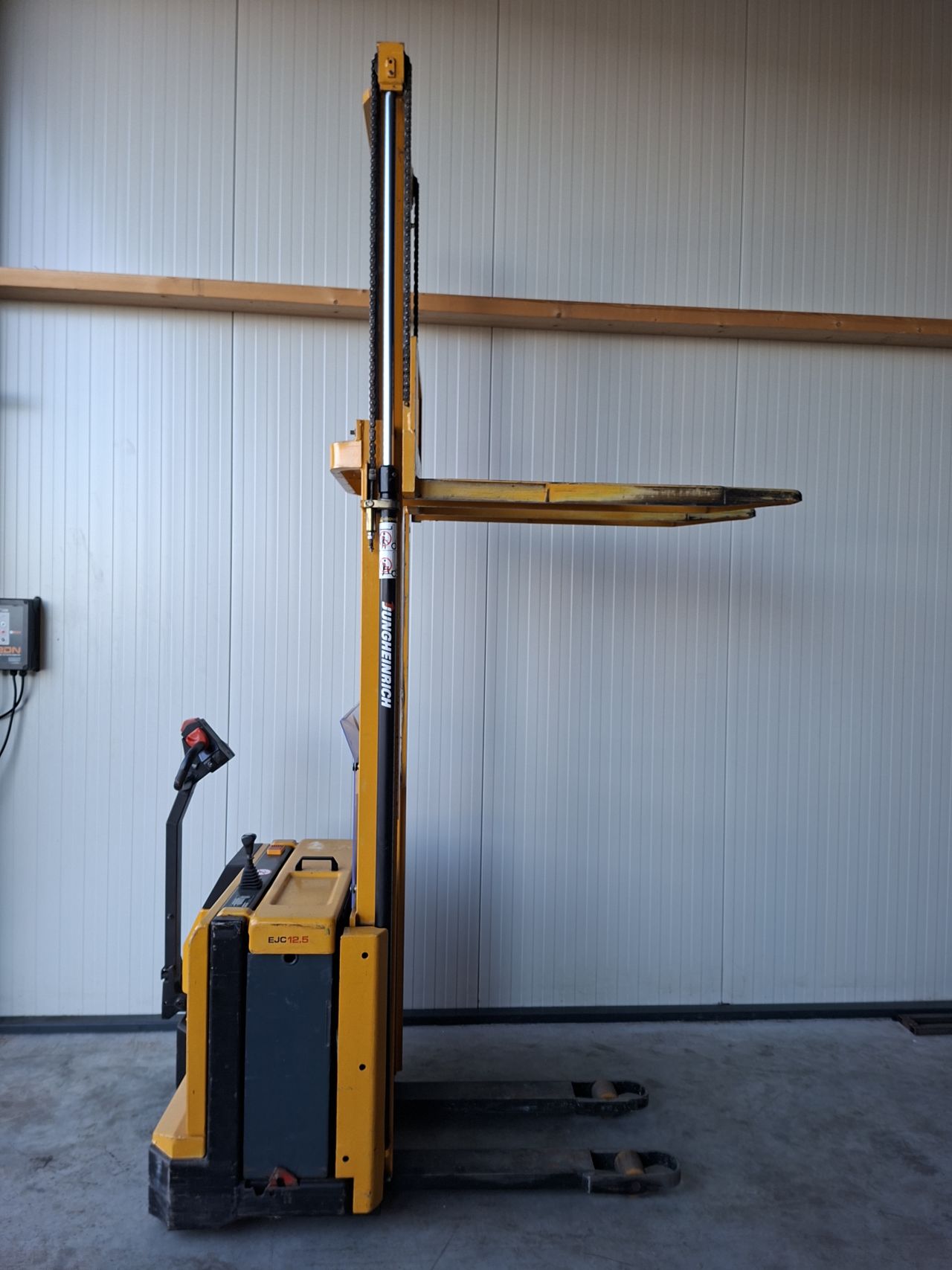 Elektrische stapelaar Jungheinriche ejc 12.5 hefhoogte 3.6 meter