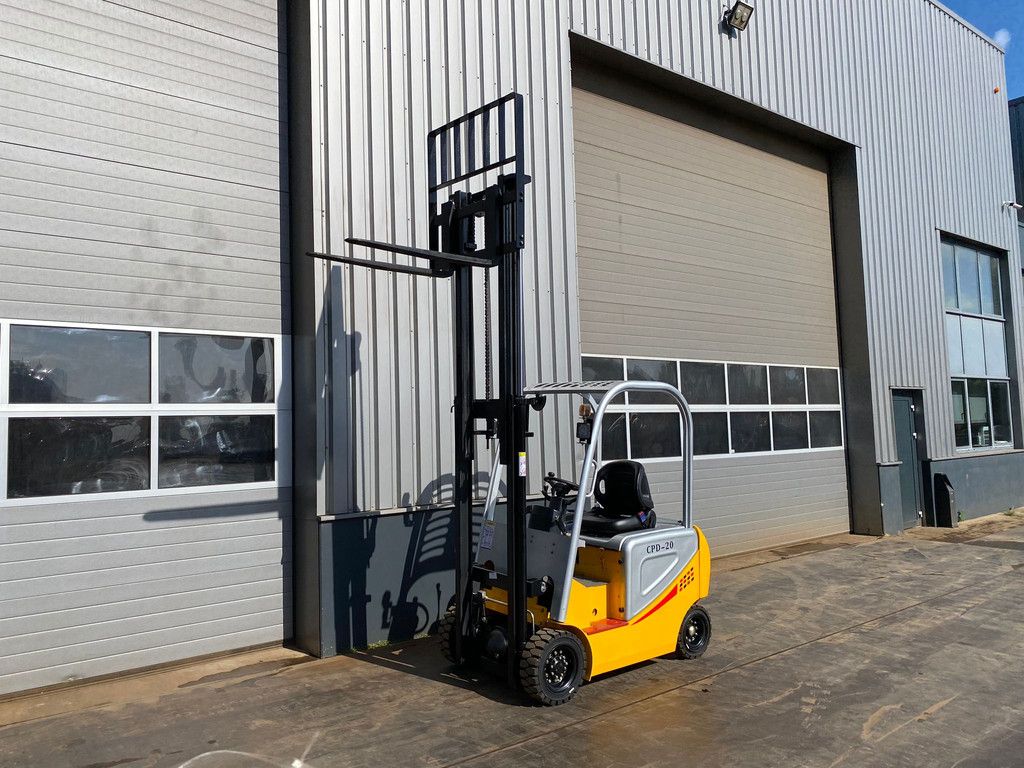 Easy Lift CPD 20 Forklift