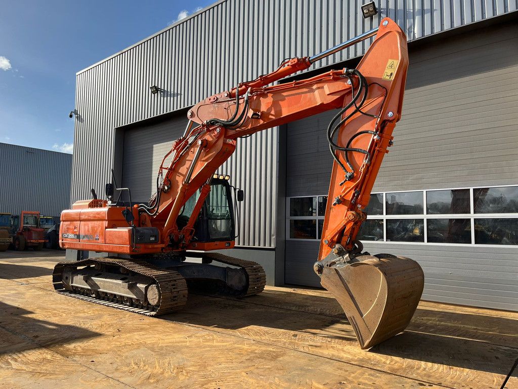 Doosan DX255LC-3