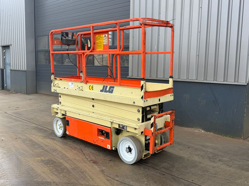 JLG JLG 2033 Schaarhoogwerker