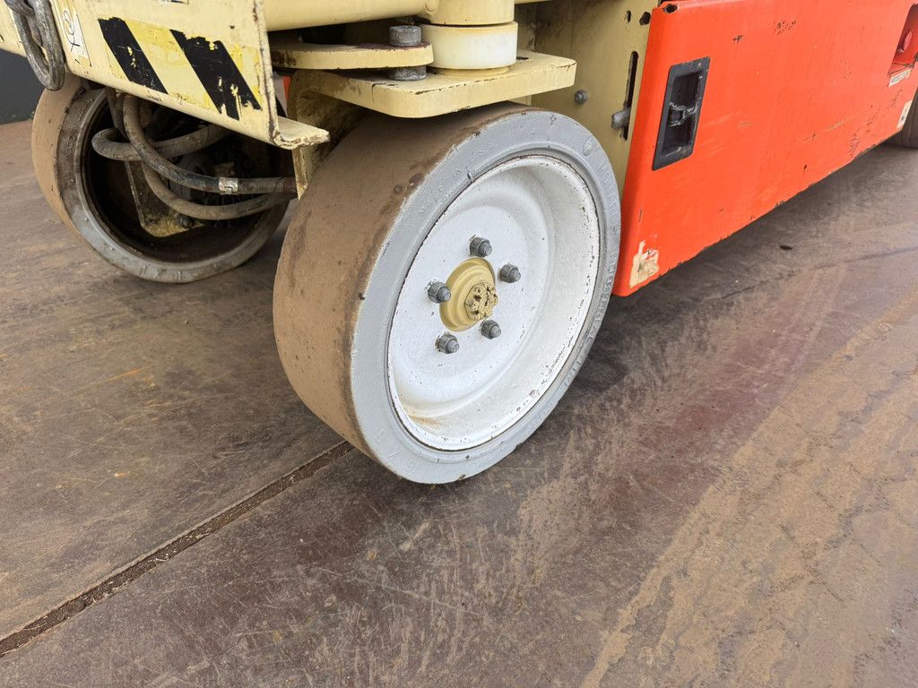 JLG JLG 2033 Schaarhoogwerker