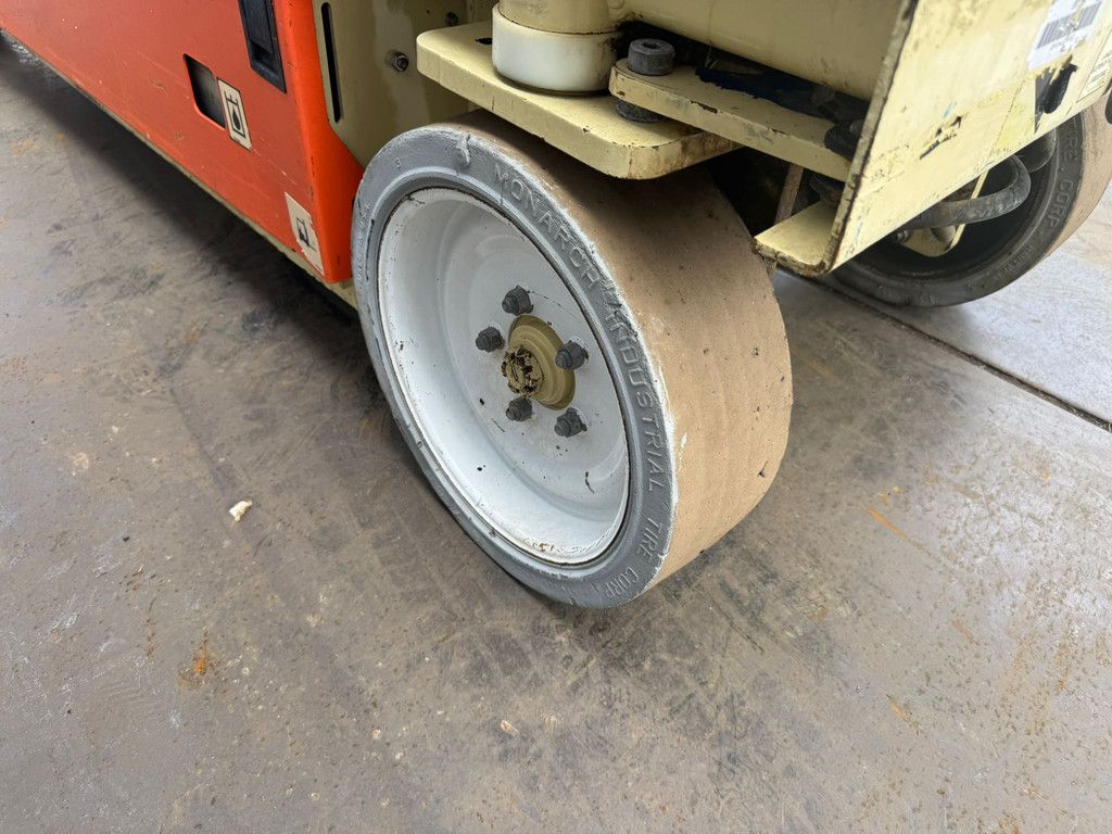 JLG JLG 2033 Schaarhoogwerker