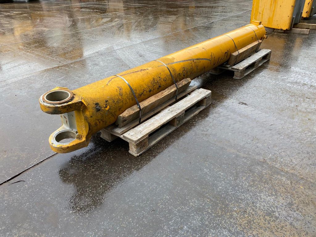 Liebherr LTM 1100 Hefcilinder / Boom cylinder