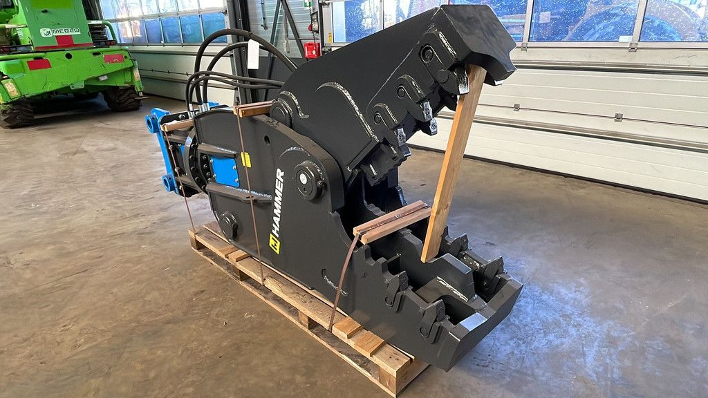 Hammer RH20 Hydraulic Crusher (for 18-26t excavator)