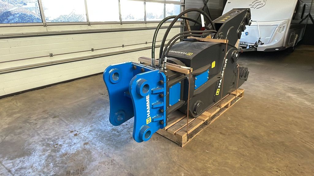 Hammer RH20 Hydraulic Crusher (for 18-26t excavator)