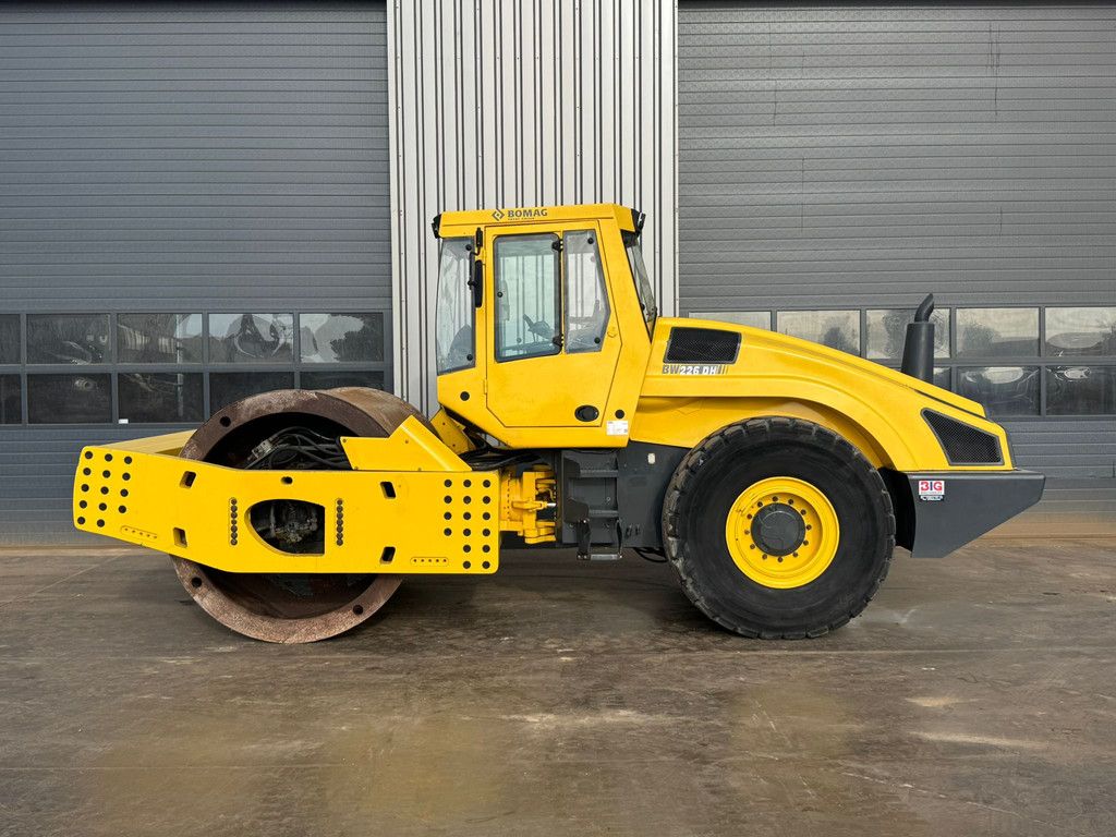 Bomag BW226