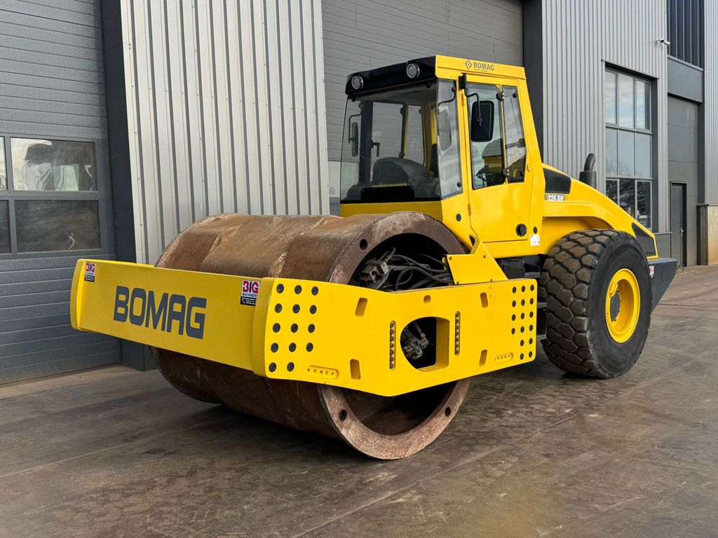 Bomag BW226