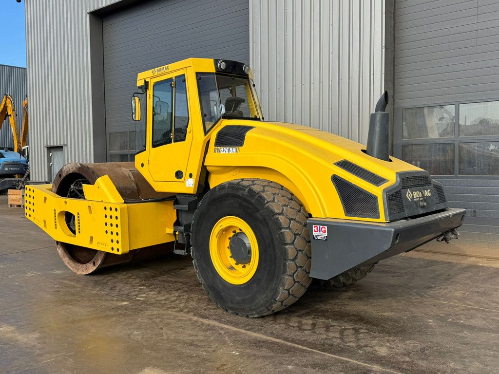 Bomag BW226