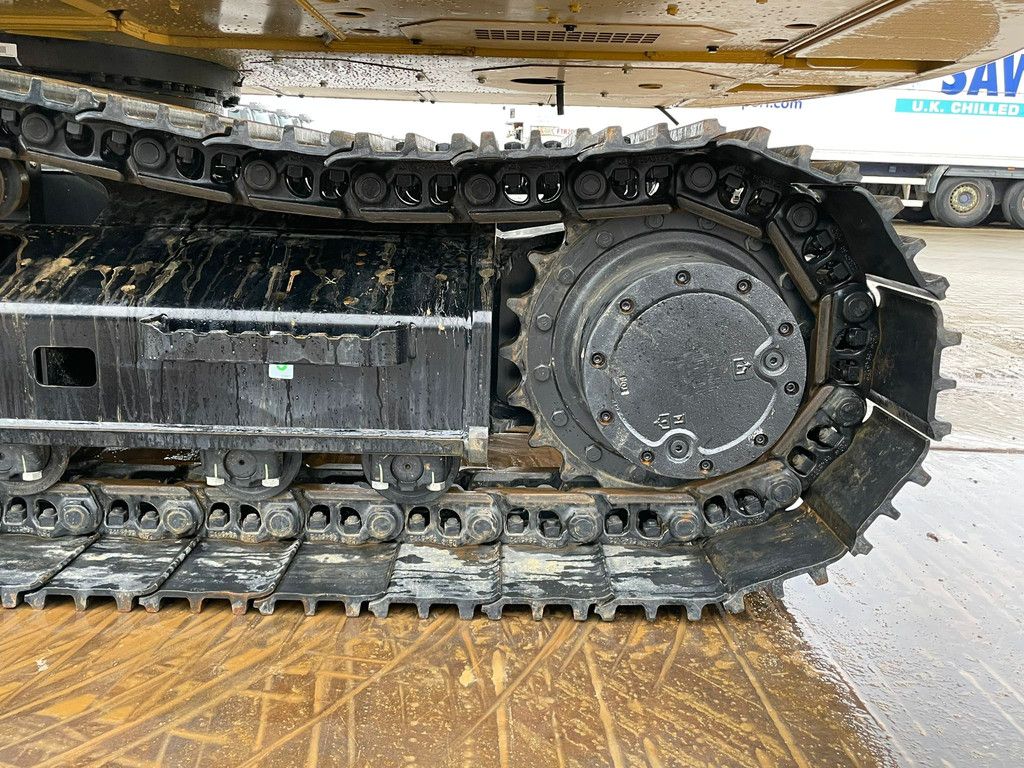 Caterpillar 323D3