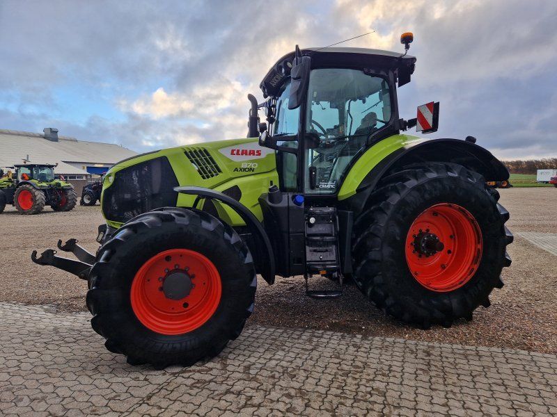 Claas AXION 870 CMATIC