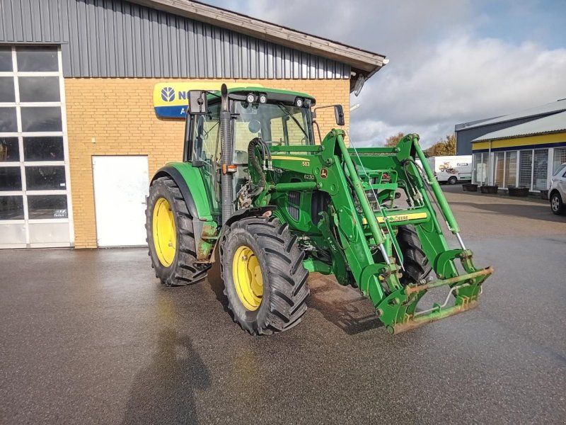 John Deere 6230