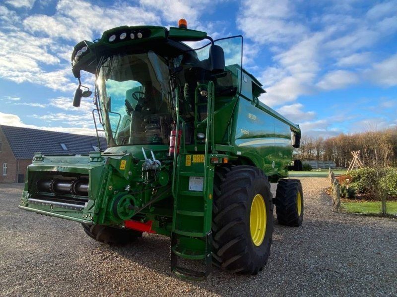 John Deere T 660 i