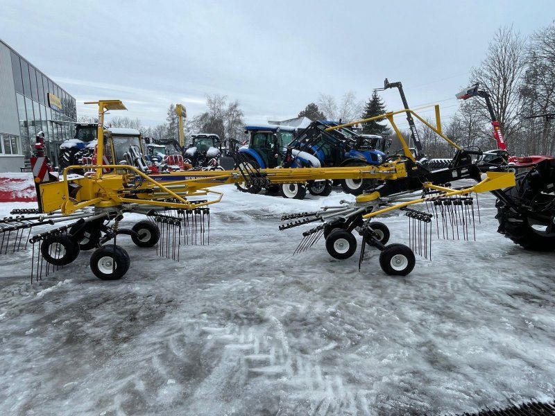 New Holland Prorotor L640T Auto Steer