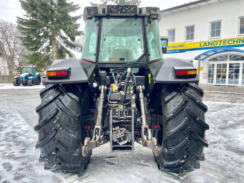 Massey Ferguson 8120-4