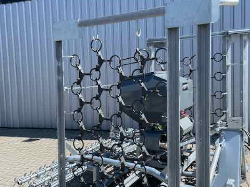 Voratek Wiesenschleppe 6m verzinkt mit Striegel und GPS Nachsaatgerät