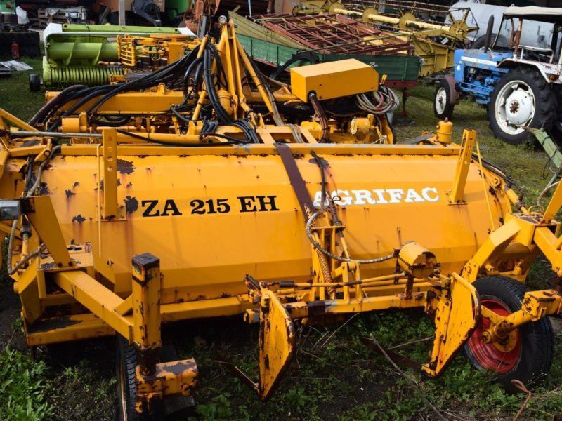 Kleine K6 Erntevorsatz Rübenroder