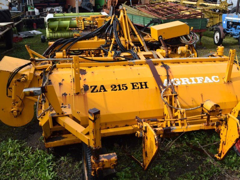 Kleine K6 Erntevorsatz Rübenroder