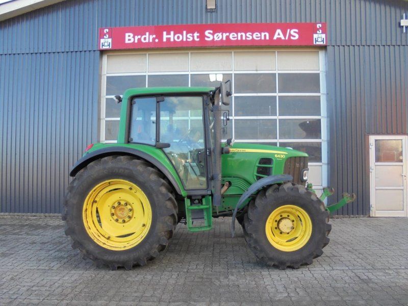 John Deere 6430