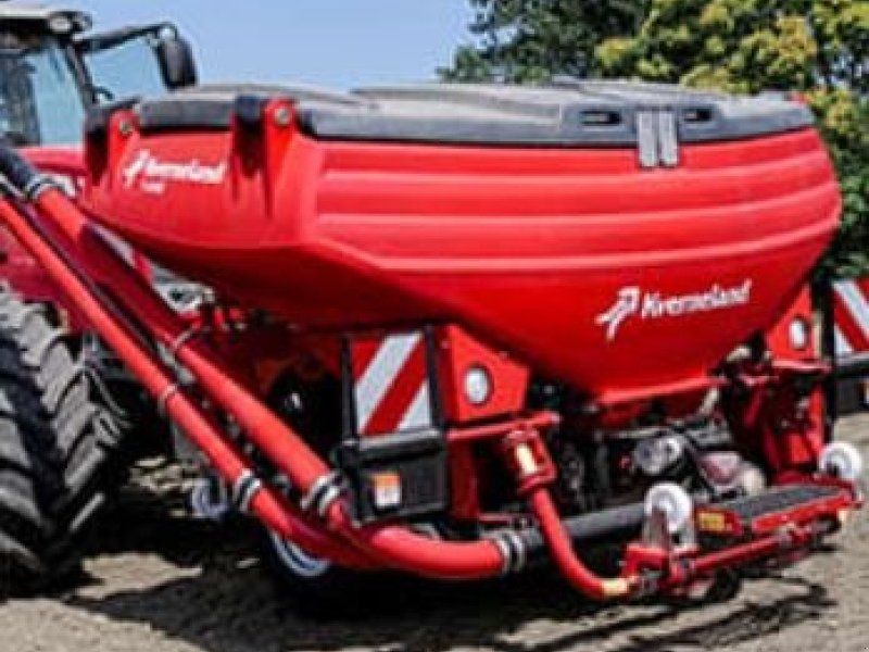 Kverneland F-Drill Compact Maxi  DUO Doppel Fronttank 2200 L