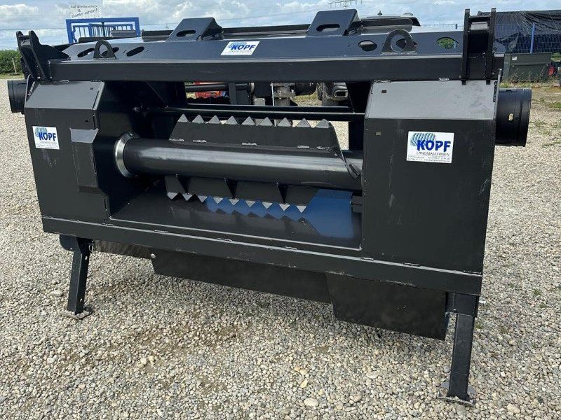 Olimac Claas / Adapter für Maisplücker und Schneidwerke 492, 493