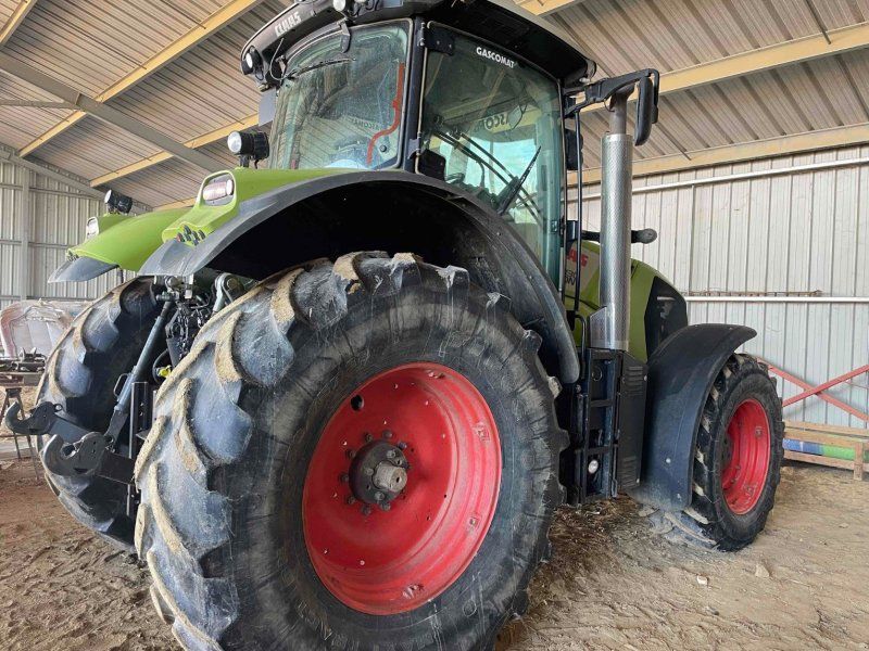 Claas AXION 830 T4F