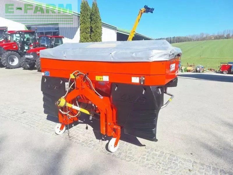 Rauch axis m 20.2 w wiegestreuer