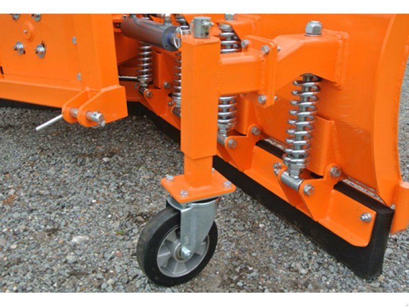 Stöckli Pro G302 220-330 cm.