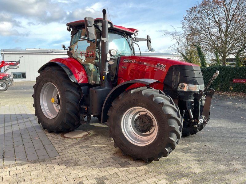 Case IH PUMA 240 CVXDRIVE