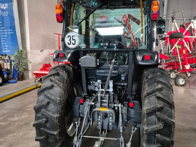 Massey Ferguson 1755 M