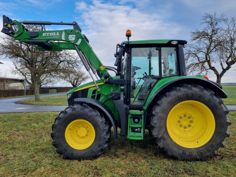 John Deere 6120M AutoPowr Frontlader