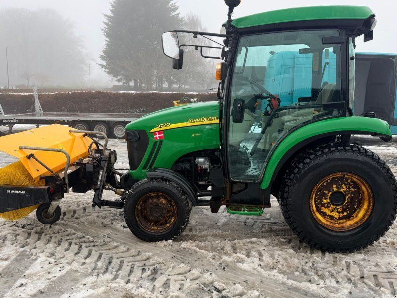 John Deere 3720 eHydro