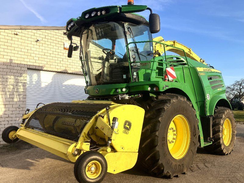 John Deere 8400i