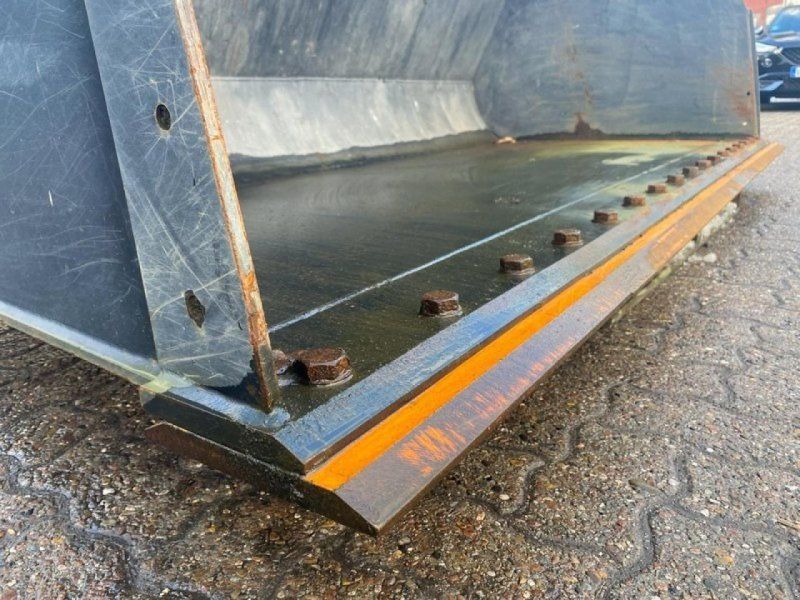 Alö VOLUMENSCHAUFEL 2600MM VL+ VOLVO