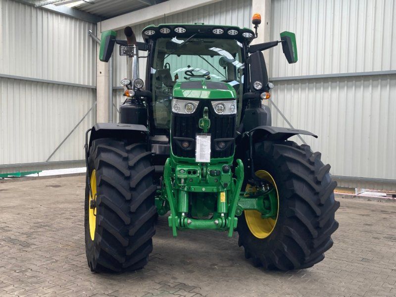 John Deere 6250R