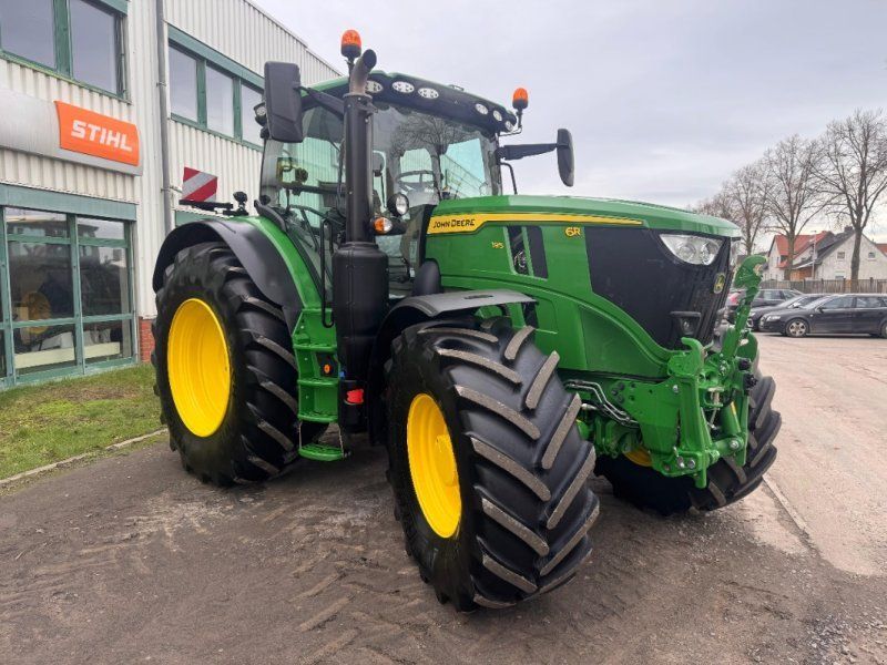 John Deere 6R195