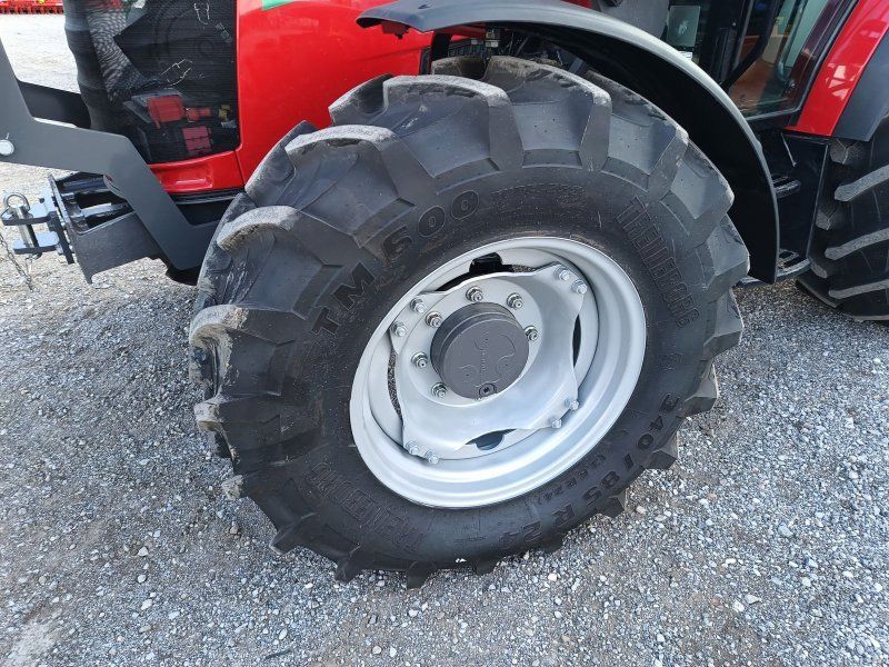 Massey Ferguson 4708 M Kabine