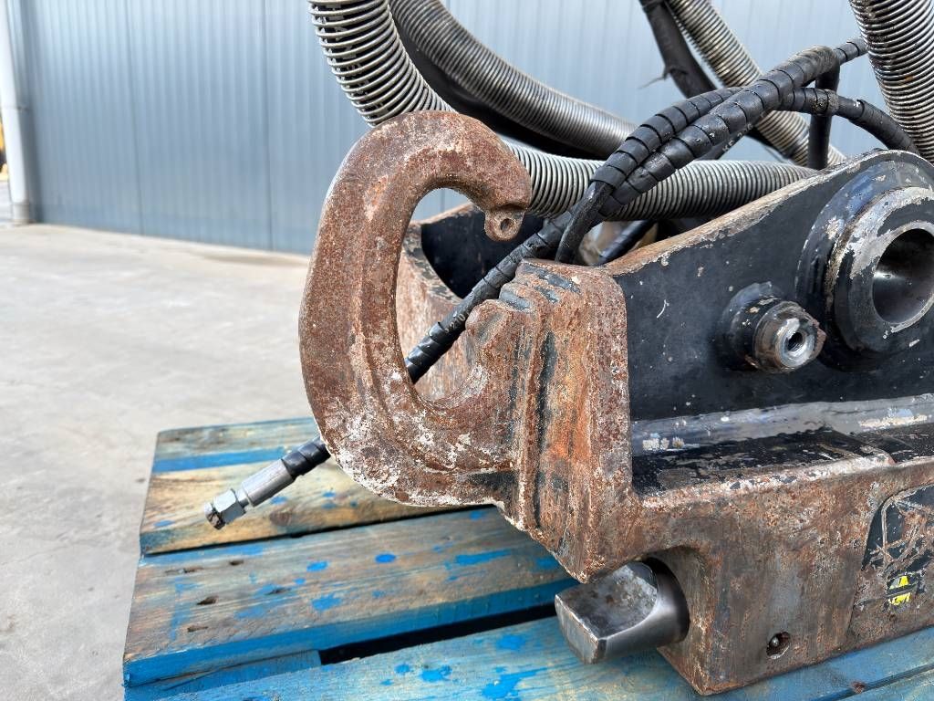 OilQuick OQ70/55 - M314F / M316F / M318F